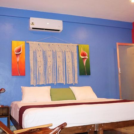 Centrico Y Encantador Apartamento Angielin Apartman Valladolid  Kültér fotó